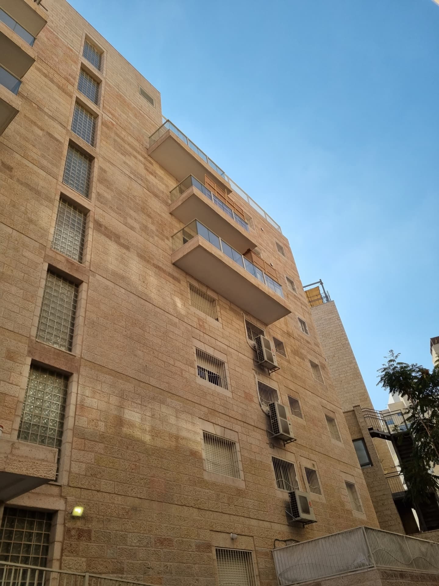 פרויקט רוממה אהליאב 20 ירושלים — 6