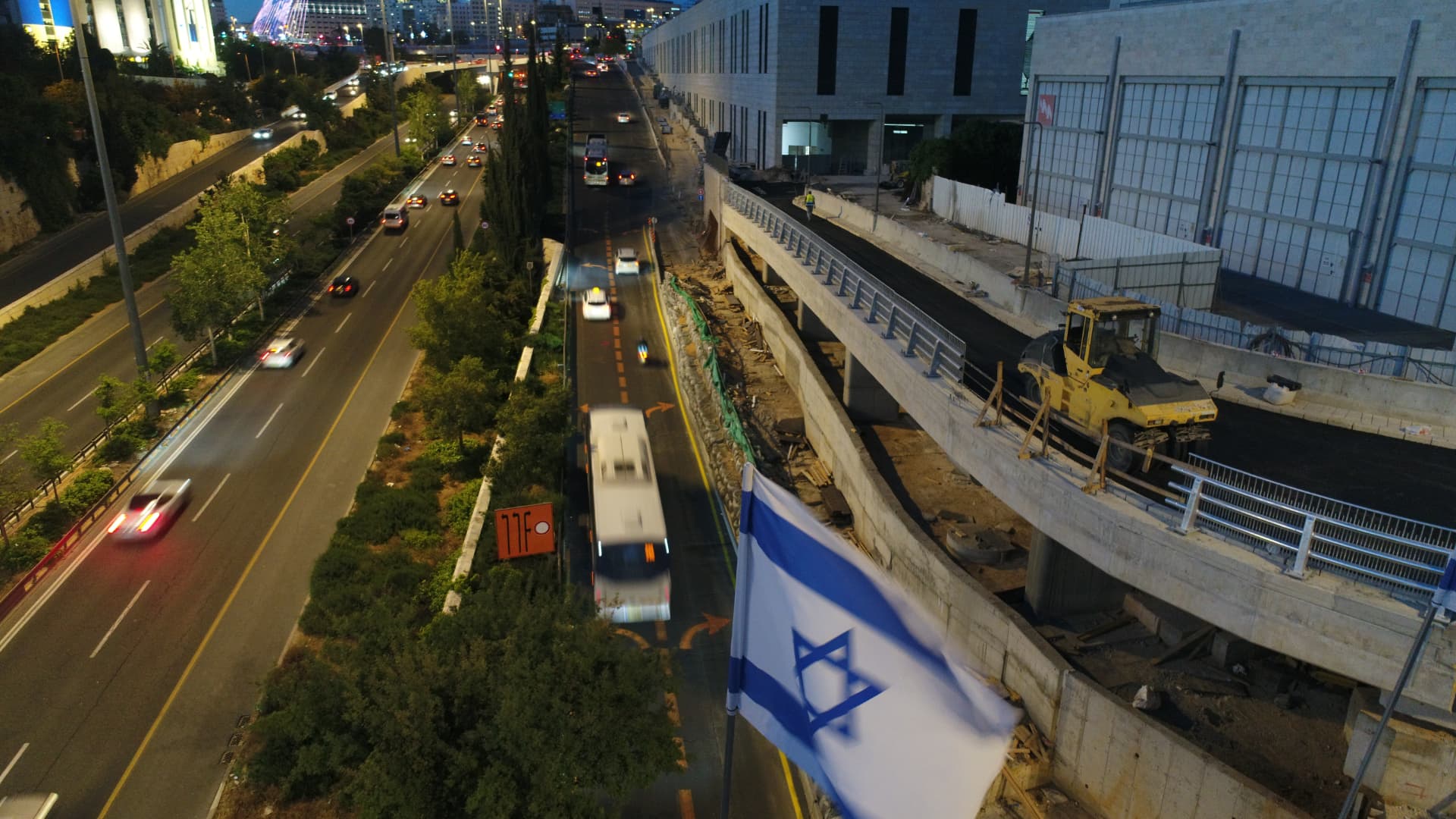 גשר גישה לדפו 25, ירושלים — עבור חברת מוריה — 16