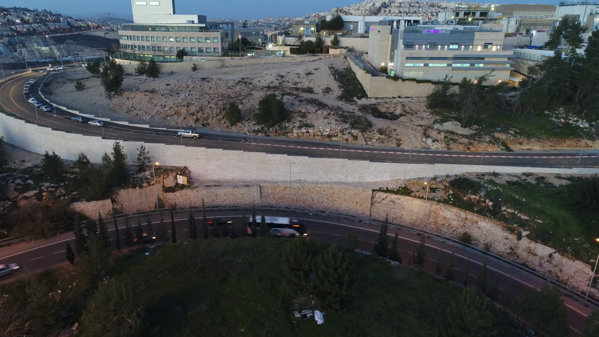 כניסה חדשה להר חוצבים, ירושלים — 4